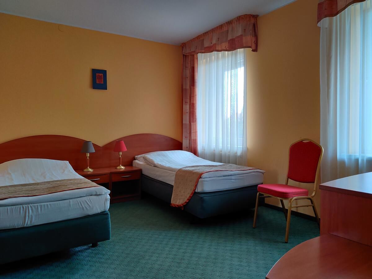Отель HOTEL ŻUŁAWY Эльблонг-17