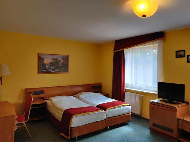 Отель HOTEL ŻUŁAWY Эльблонг-20